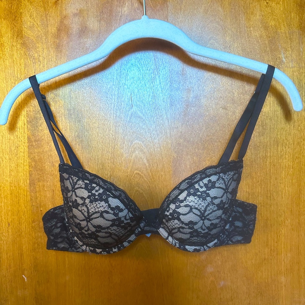 Black Lace Pushup Bra - 32B